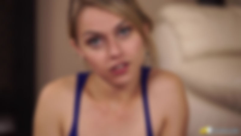 Chloe Toy "Lucky Housemate"