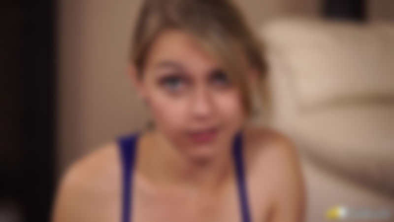 Chloe Toy "Lucky Housemate"