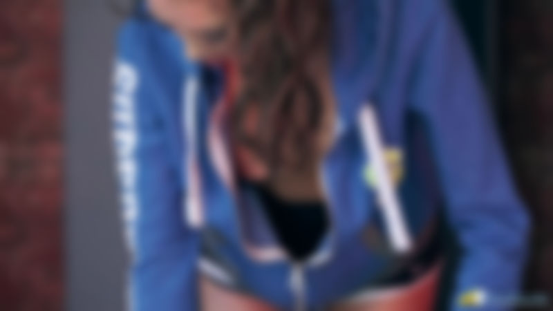 Jemma "Perky Peeping"