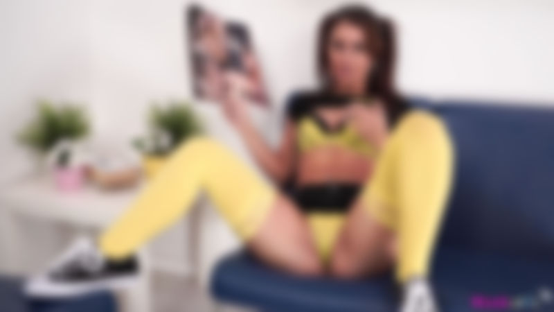 Jess West "Porno Magazine"