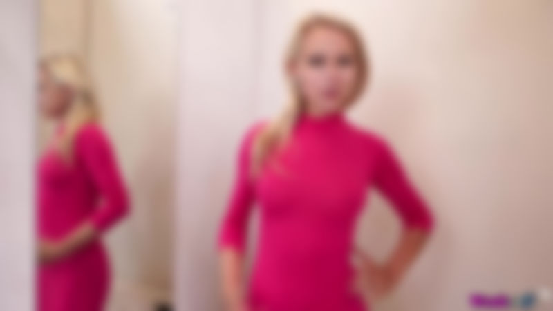 Chloe Toy "Stay And Watch:Pt1"