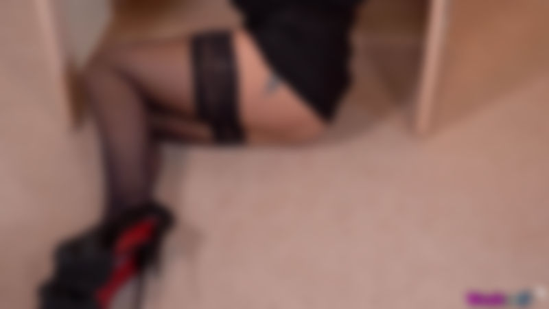 Frankie Babe "Office Tease"