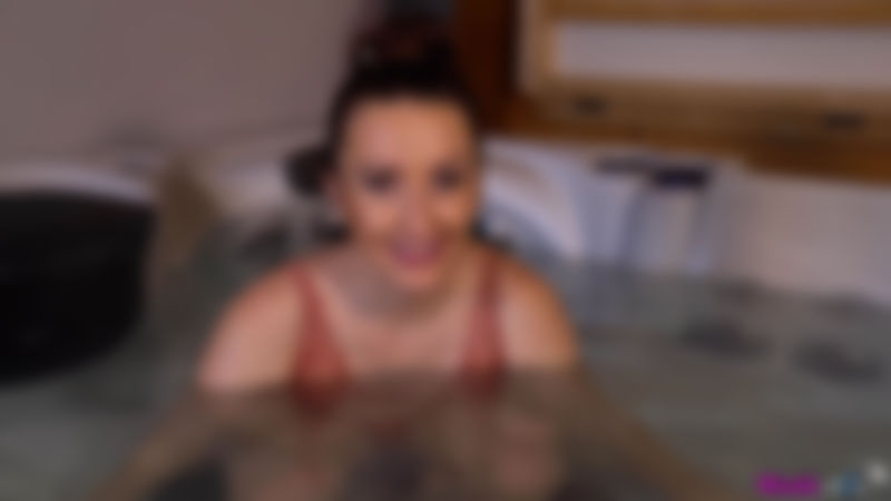 Sophia Smith "Spunk Tub"