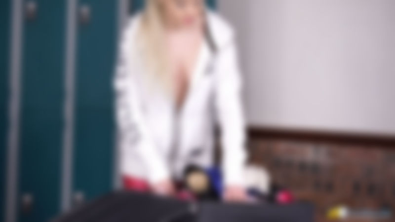 Amy Rose "Tennis Titties"