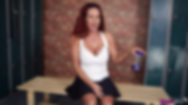 Faye Rampton "Hourglass Challenge"
