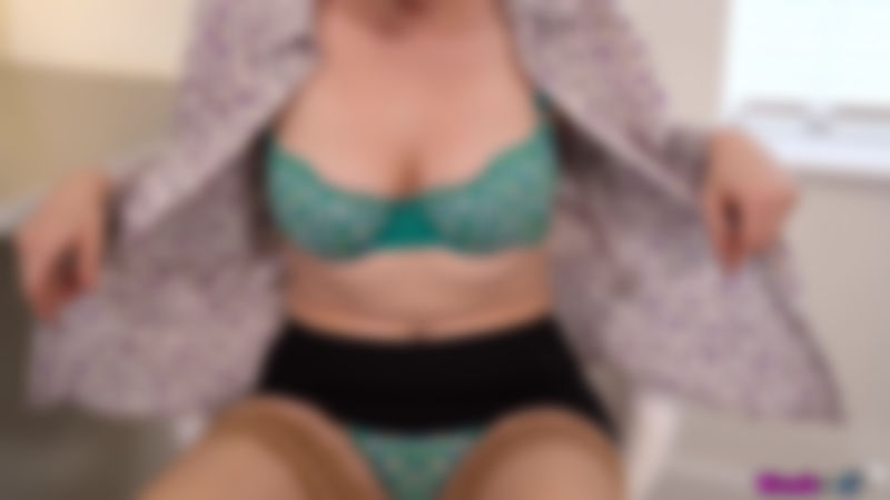 Ivy "Unwind Together"