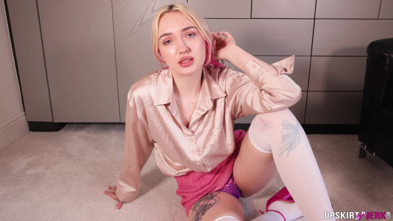 THERAPIST PUSSY