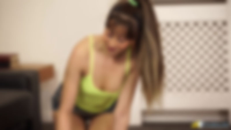 Jenny "Downblouse Apology"