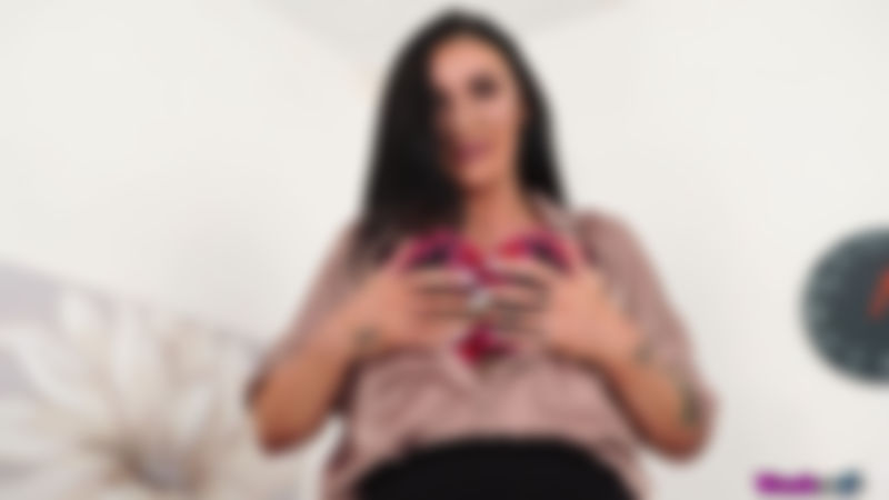 Savannah "Boss Wants That Load"