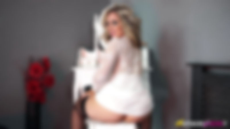 Kellie O'Brian "Cheeky Like Me"