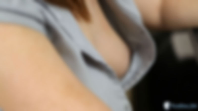 Candi Blows "Downblouse Browsing"