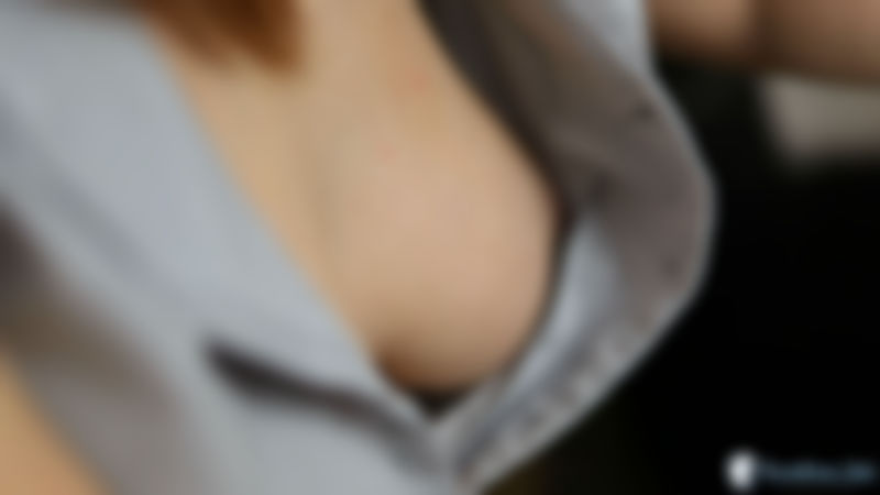 Candi Blows "Downblouse Browsing"