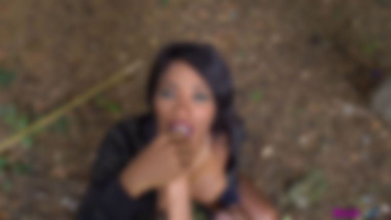 Kiki Minaj "Garden Spy"