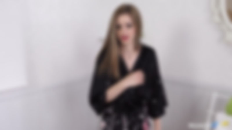 Stella Cox "Don't Tell My…"