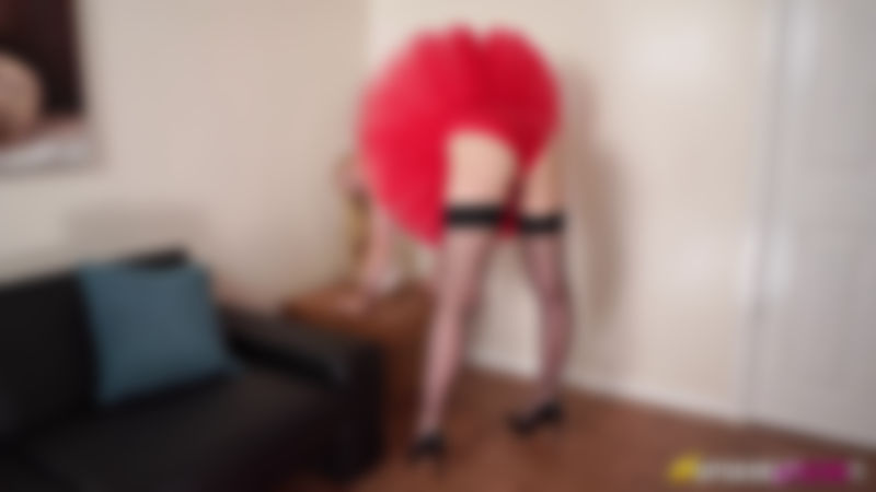 Ariel Anderssen "Sexy TuTu"