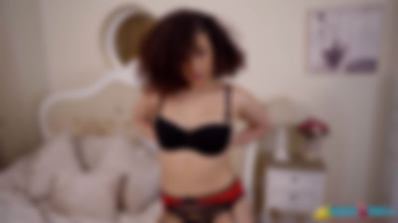 Amiya Dreams " A Good Night"