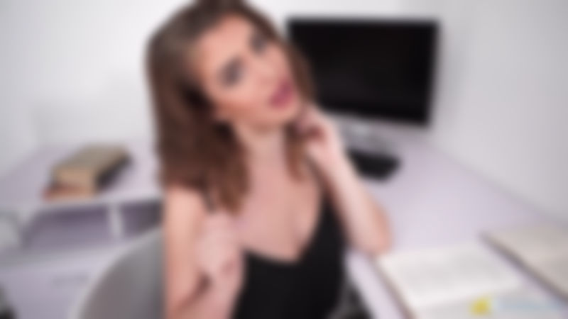 Katie Louise "I'm In Control"