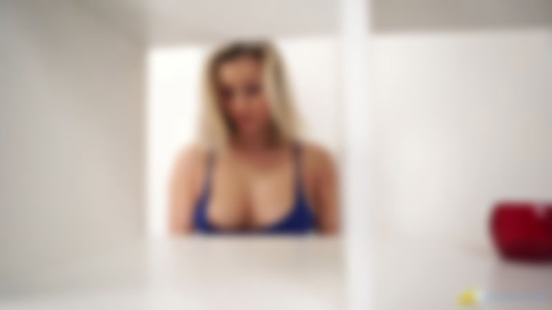Louise "Sexy Cleavage"