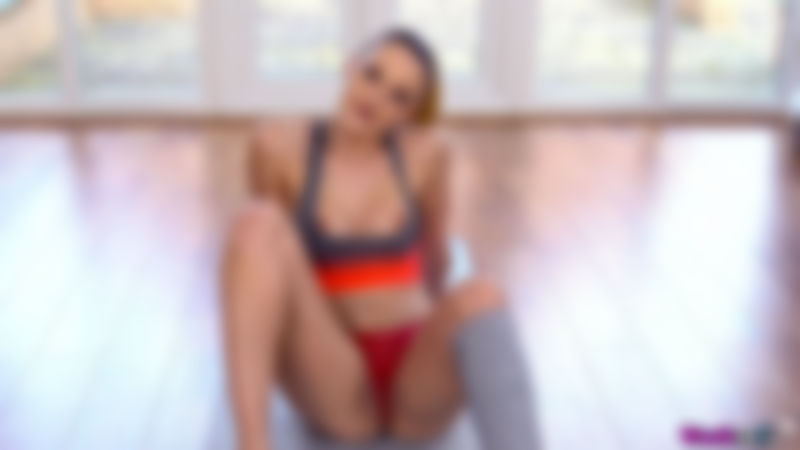 Cleo Summers "Spunky Session"