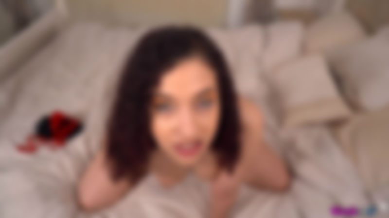 Amiya Dreams "Wet The Bed"