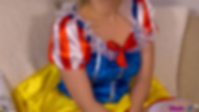 Dolly "Snow White"