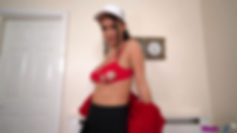 Lauren Louise "Pizza With A Side Of Pussy"