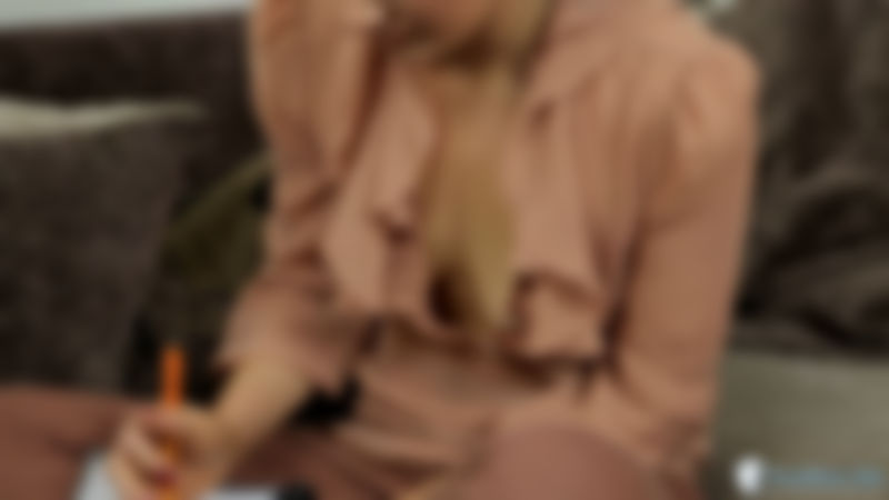 Tanya "Downblouse Diary"