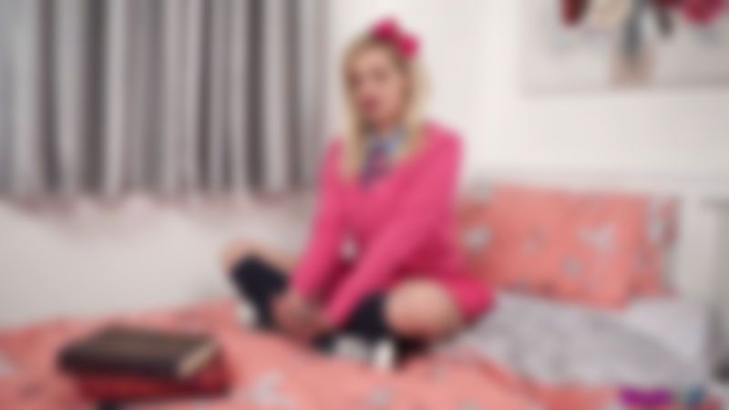 Dolly "Bad College Girl"