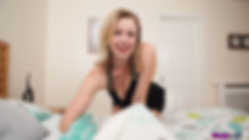 Lucy Lauren "Housemate Handjob"