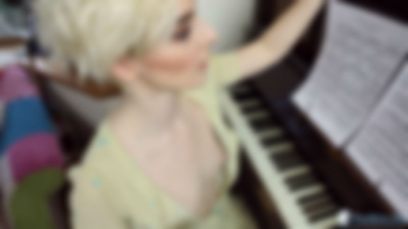 Melody Wilde "Pianist Tits"