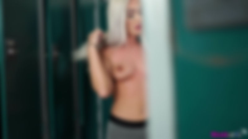Naomi "Locker Room Loving"