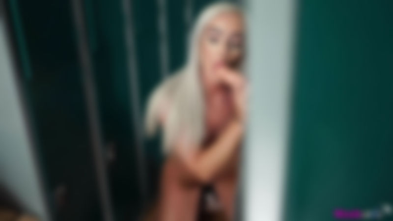 Naomi "Locker Room Loving"