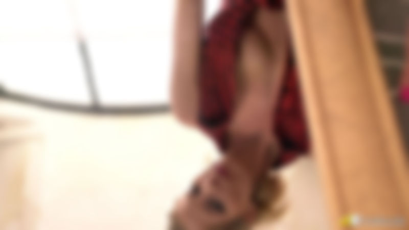 Leah "Cleavage Reflection"