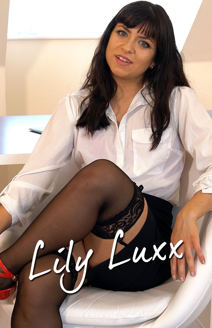 Lily Luxx