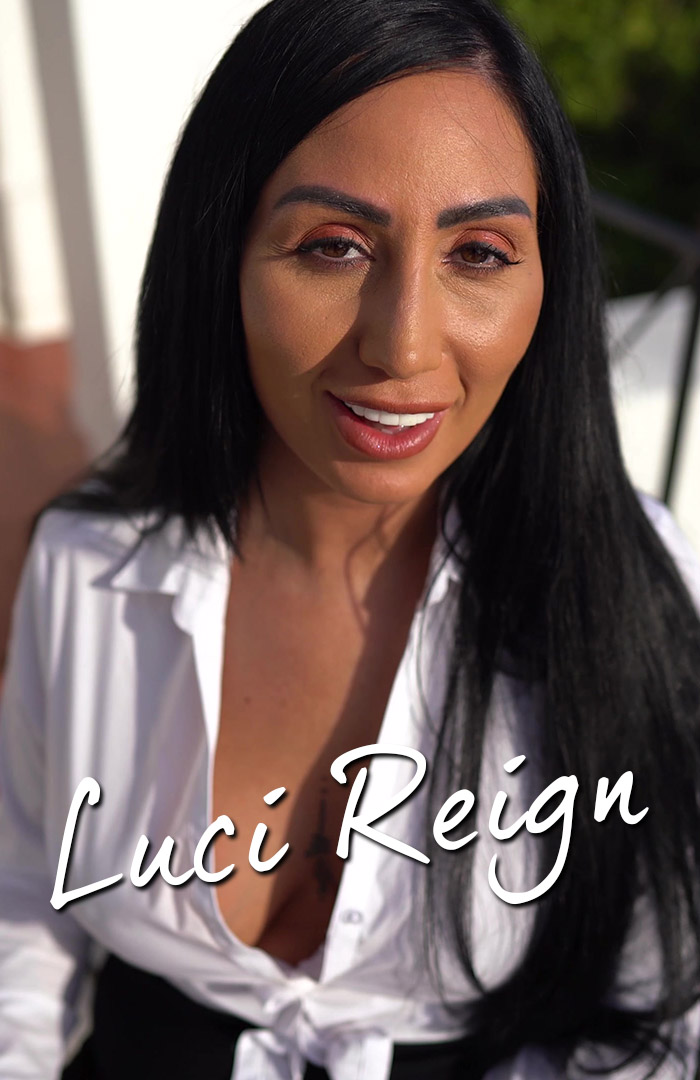 Luci Reign